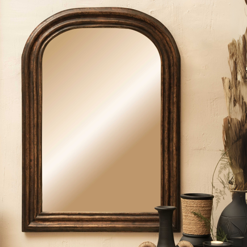 Mirrors & Accent Pieces